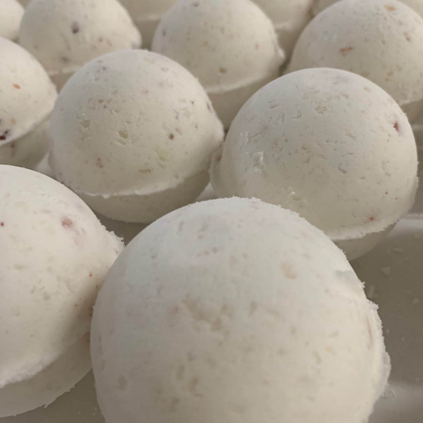 French Lavender Moisturizing Bath Bomb